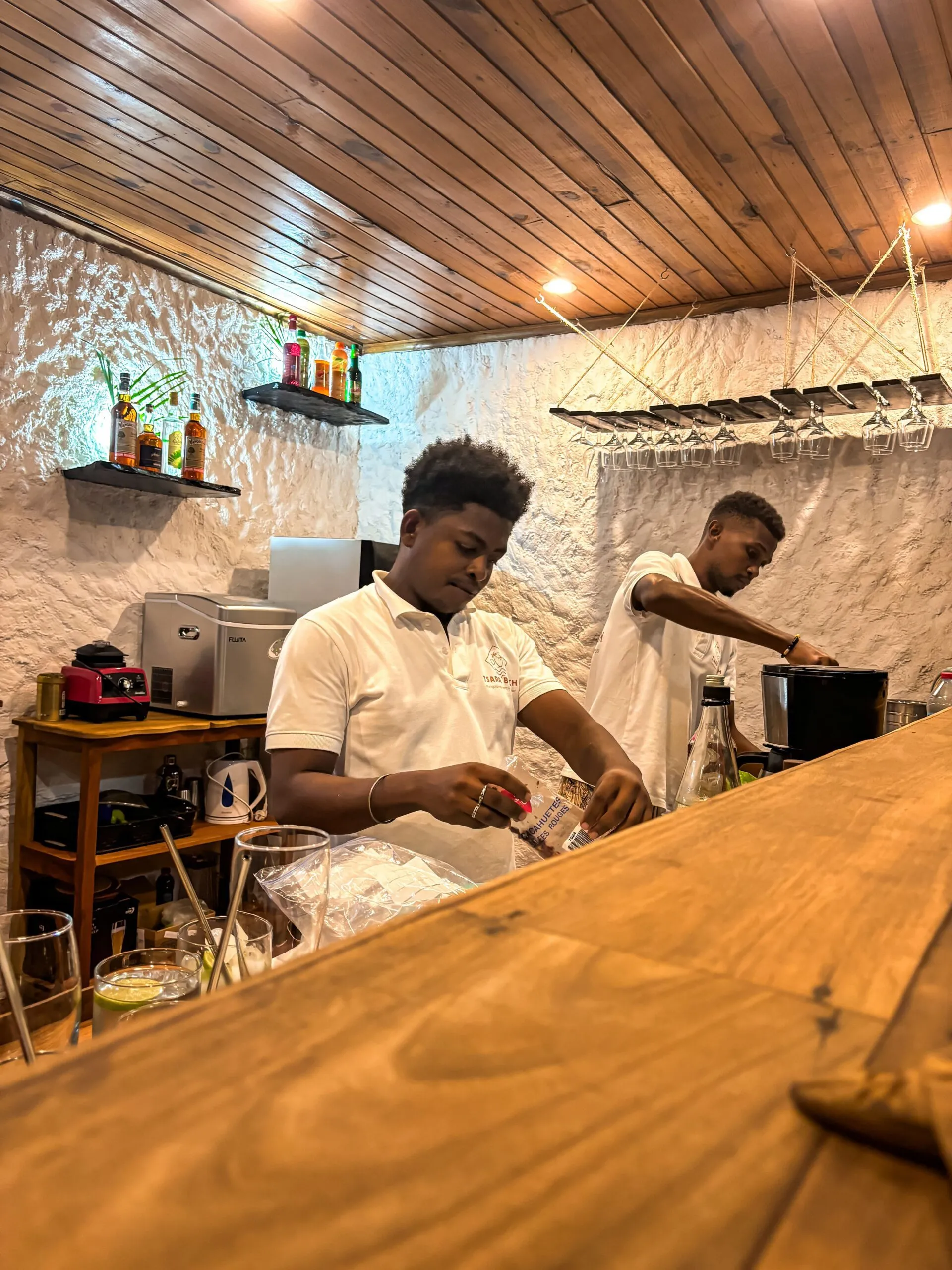 Nos barmen
