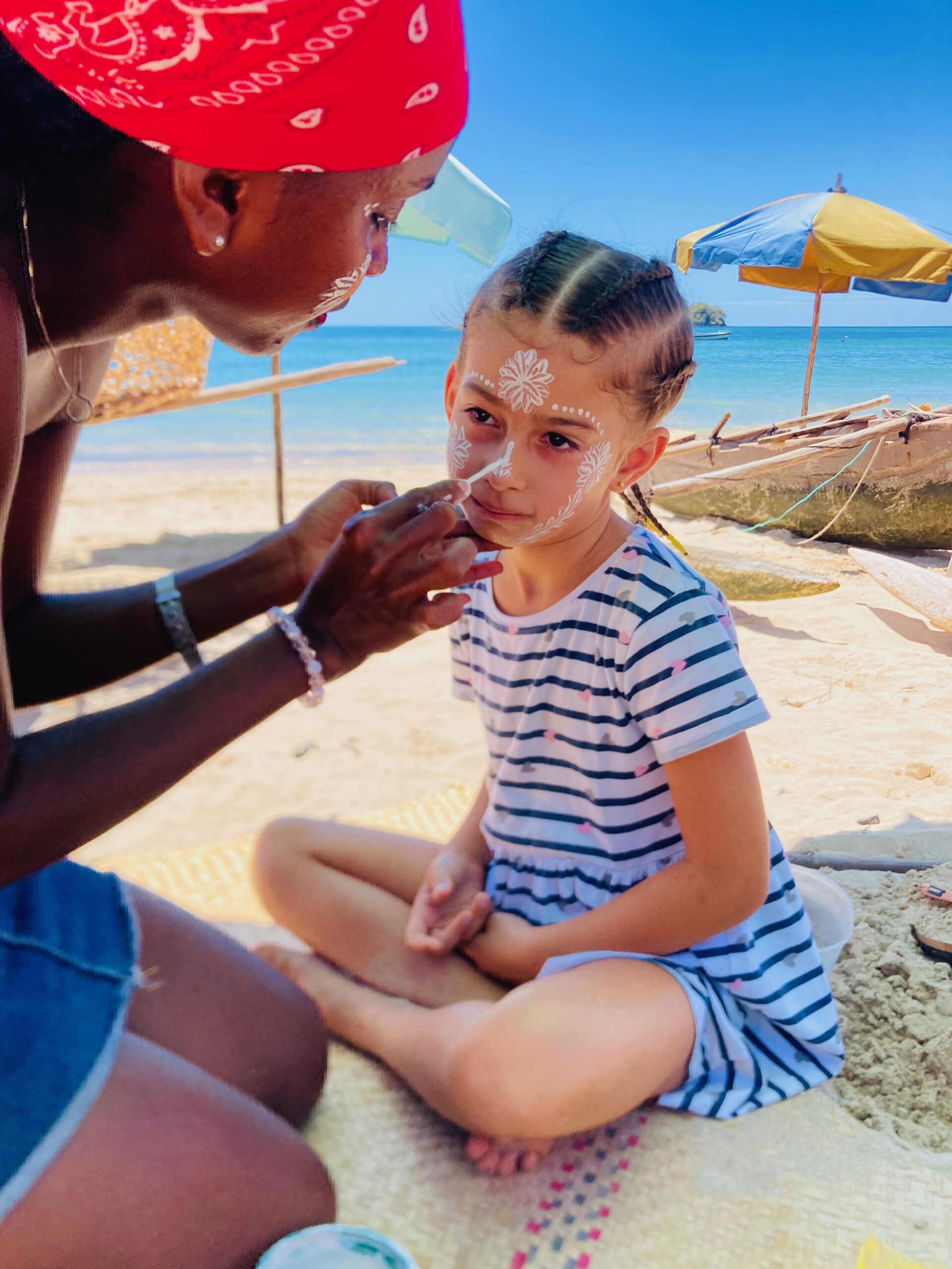 maquillage - s'évader Tsarabeach